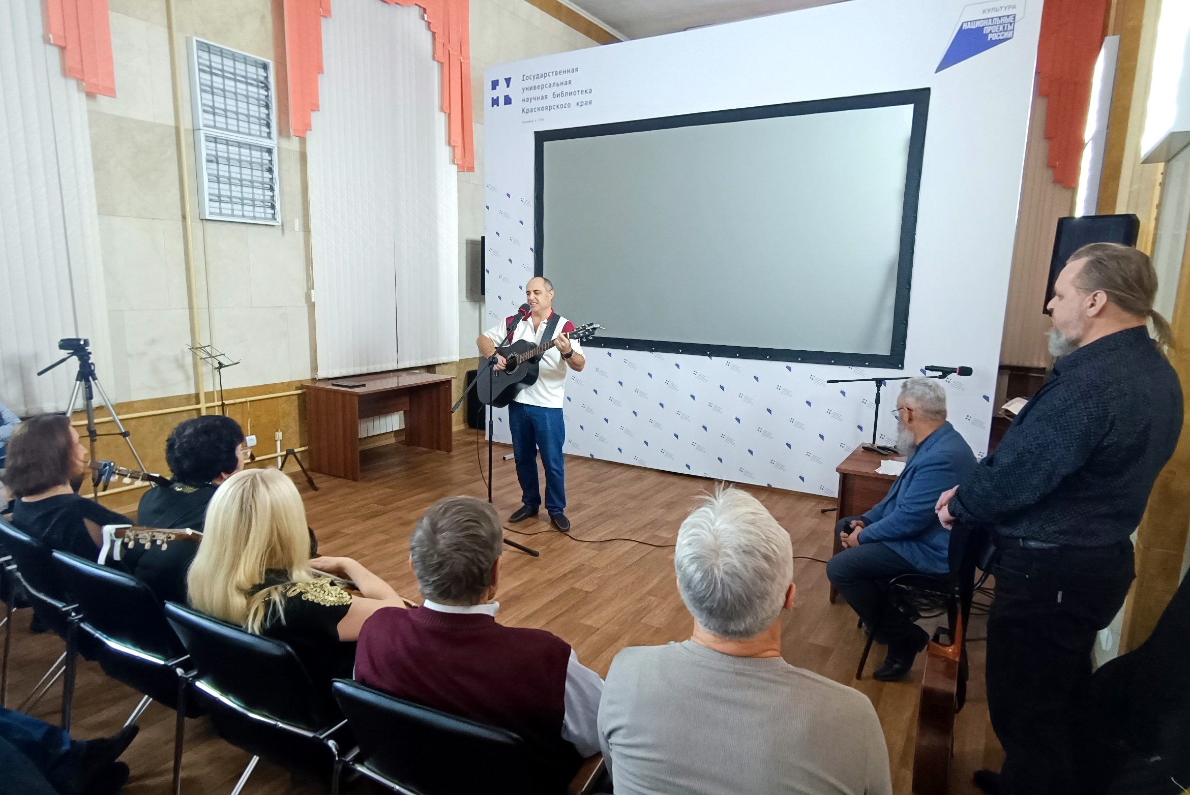 Концертная программа «Мы родом из СССР»